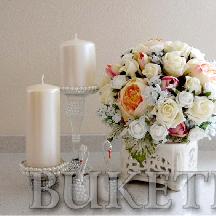 Букет невесты из пионов, роз и тюльпанов. 